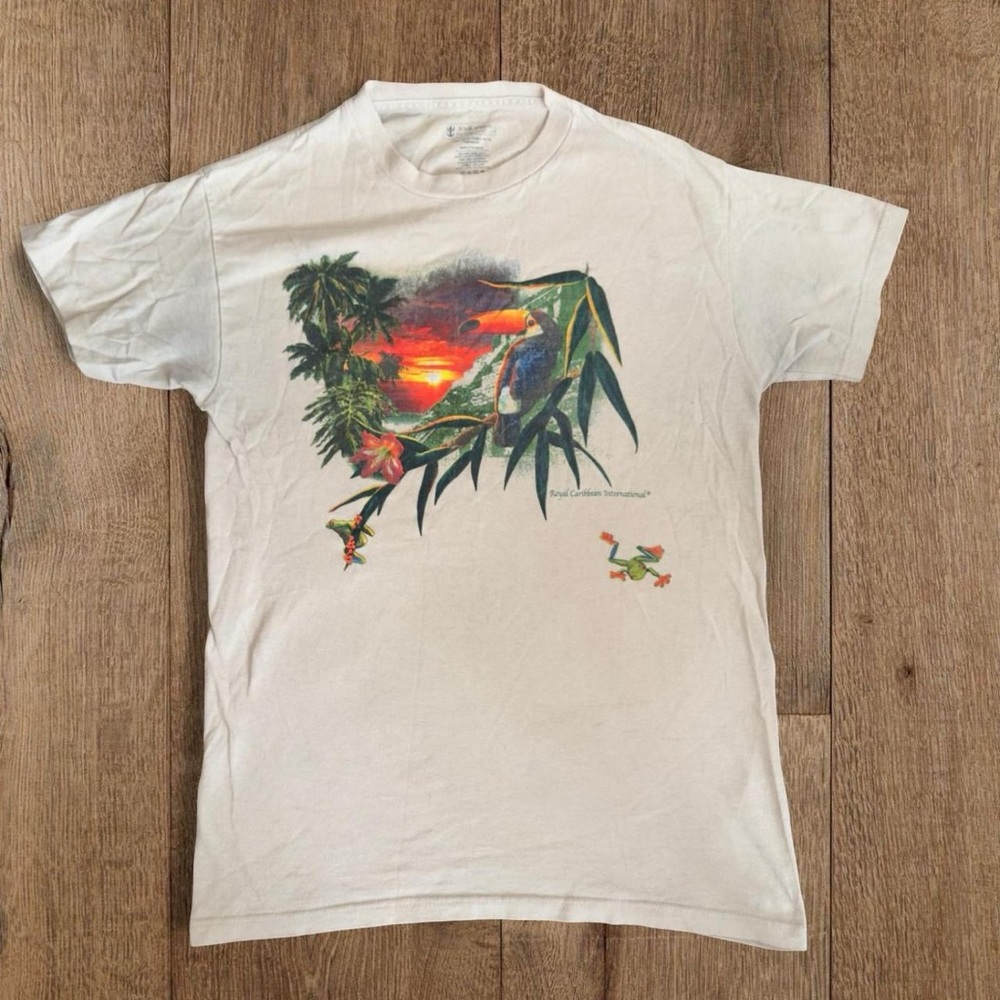Vintage Royal Caribbean Sunset Tee – Tropical Toucan Cruise Shirt ✧ Y2K